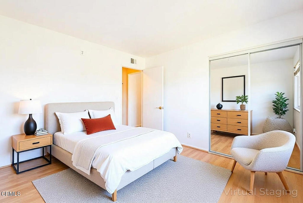 MLS #V1-33707 image #16