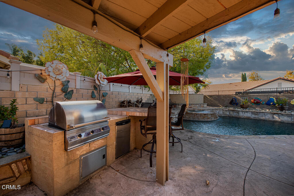 MLS #V1-33707 image #25