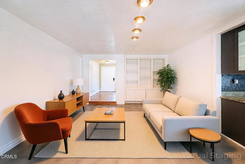 MLS #V1-33707 image #5