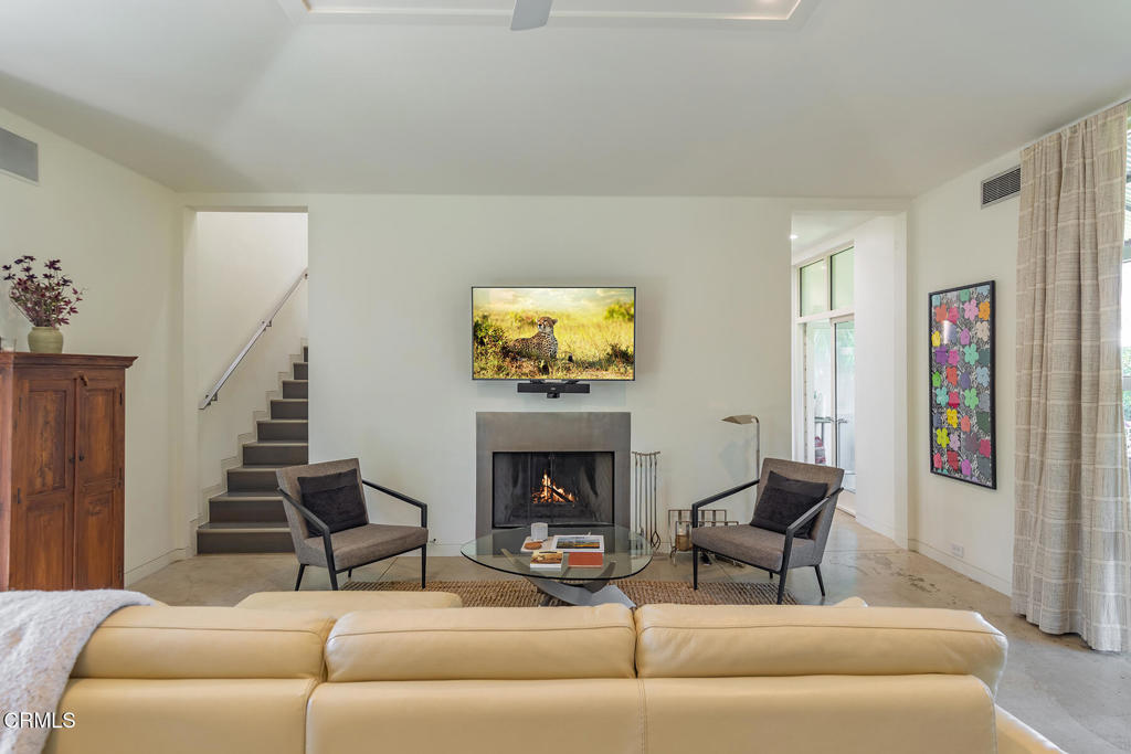 MLS #V1-33708 image #10