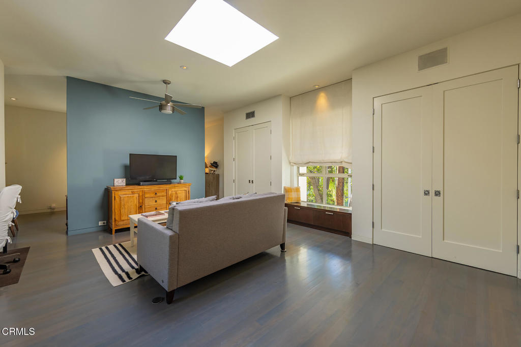 MLS #V1-33708 image #28