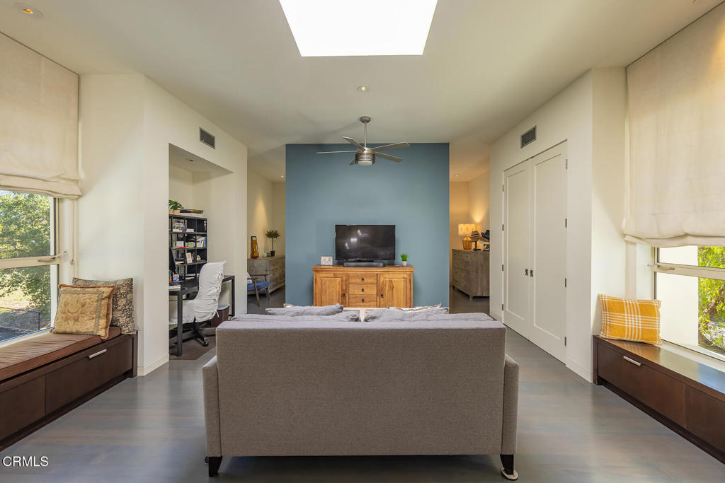 MLS #V1-33708 image #29