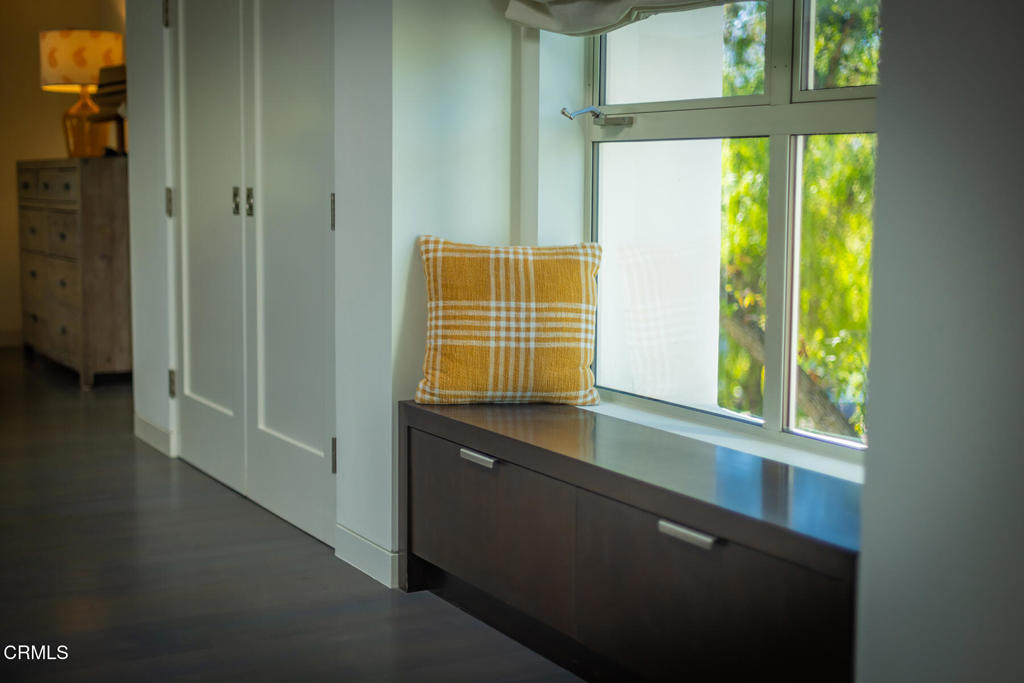 MLS #V1-33708 image #30