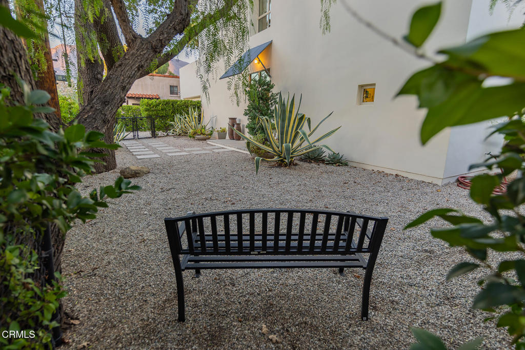 MLS #V1-33708 image #37