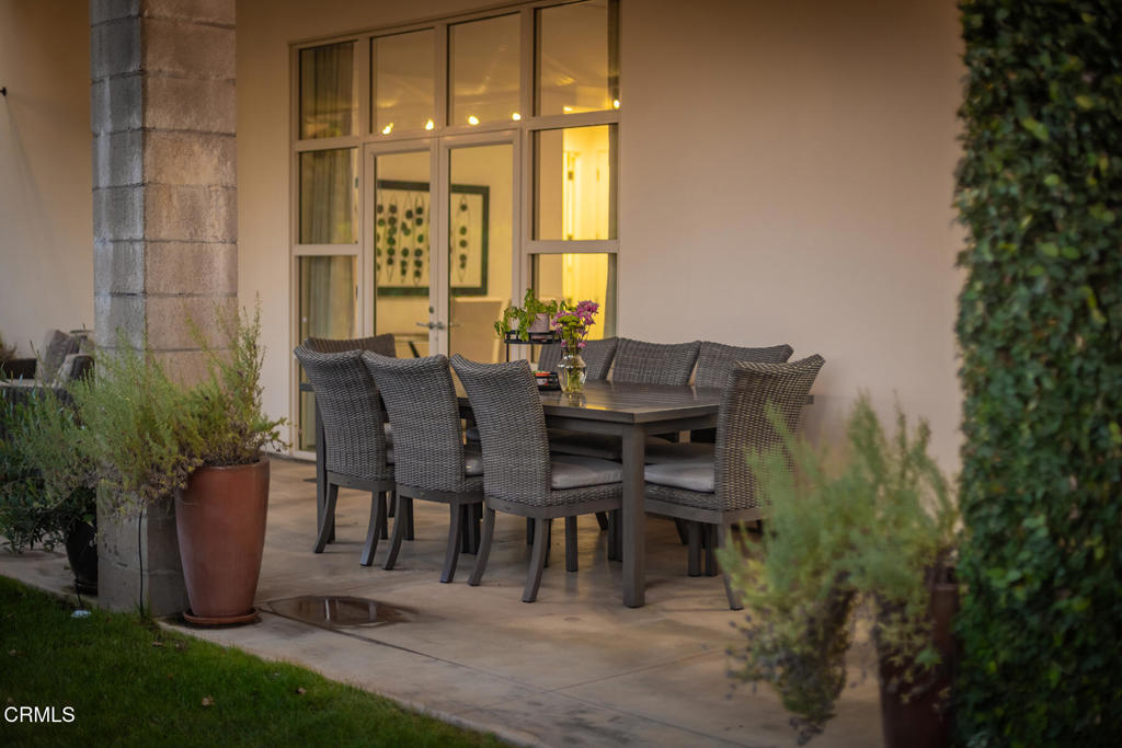 MLS #V1-33708 image #40