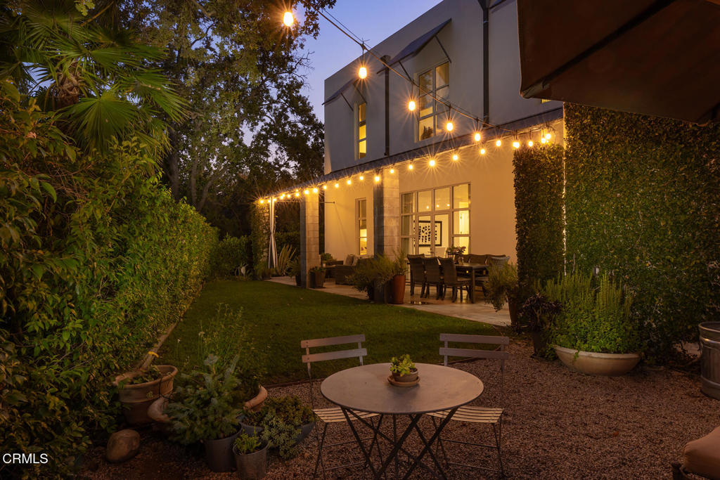 MLS #V1-33708 image #41