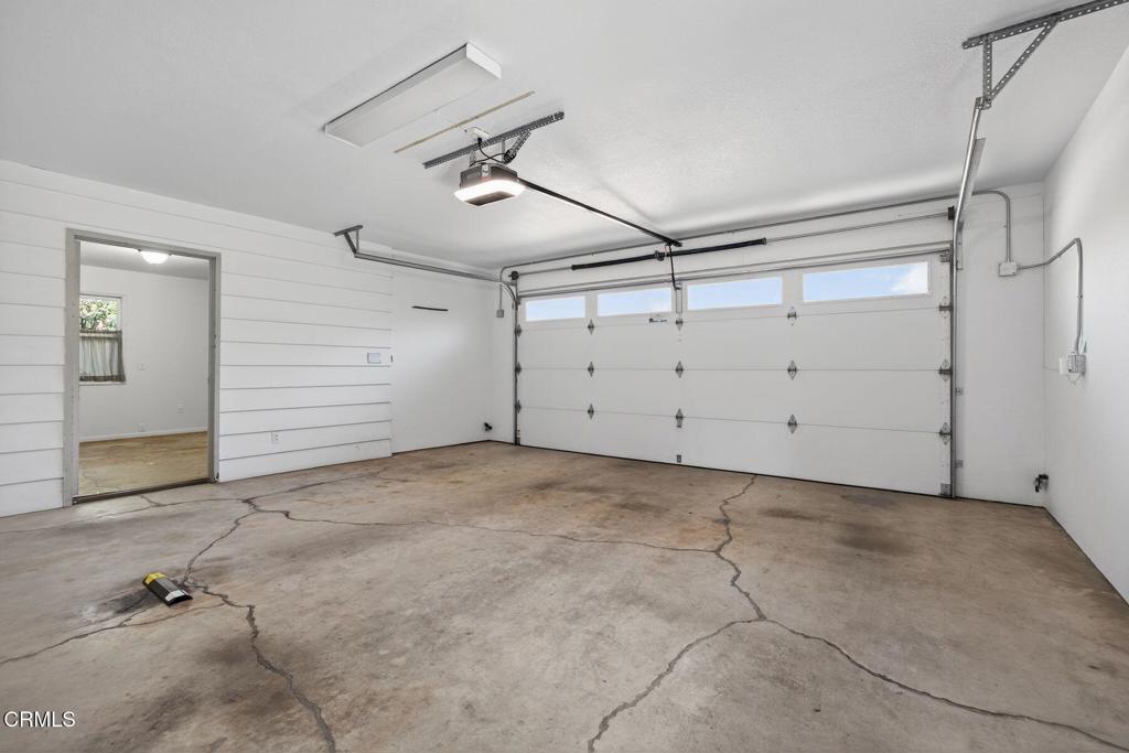 MLS #V1-33710 image #10