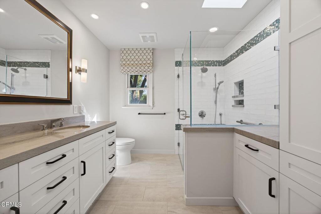 MLS #V1-33710 image #6