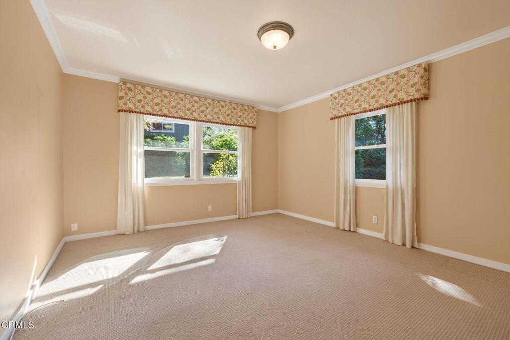 MLS #V1-33710 image #9