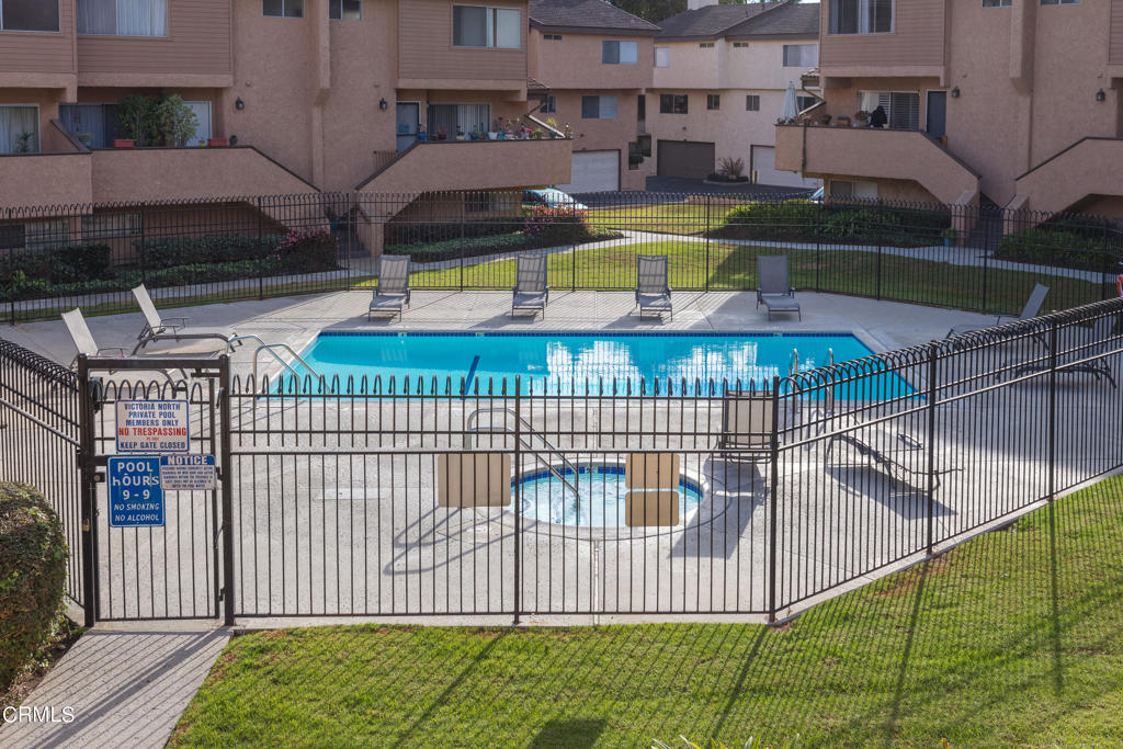 MLS #V1-33712 image #21