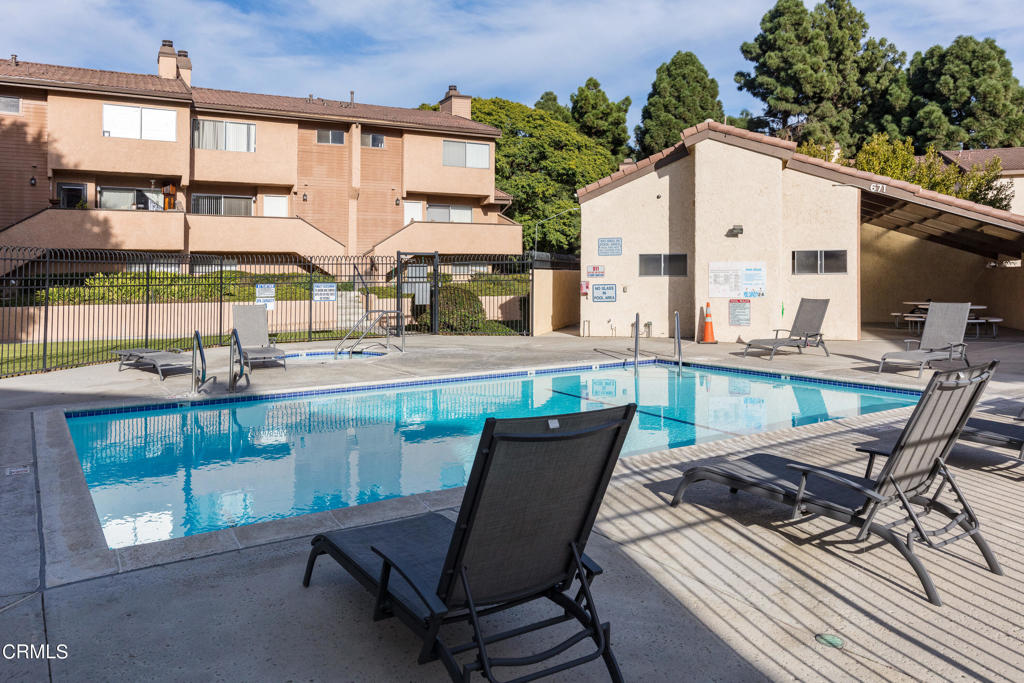 MLS #V1-33712 image #22