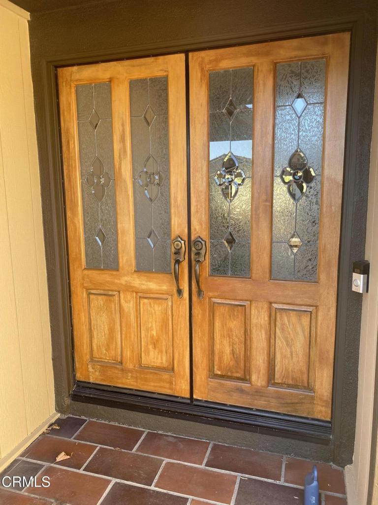 MLS #V1-33713 image #2