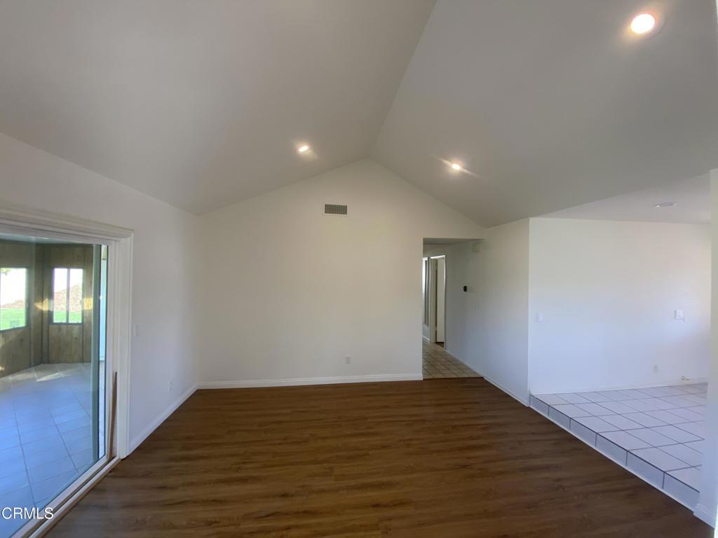 MLS #V1-33713 image #3