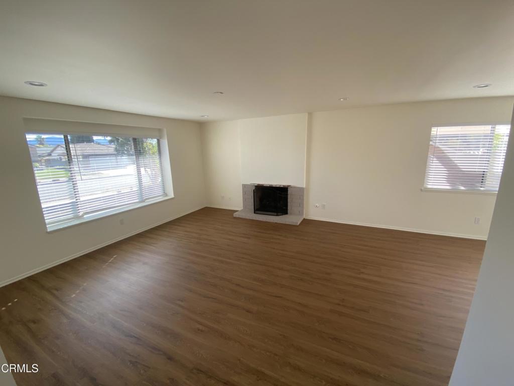 MLS #V1-33713 image #4