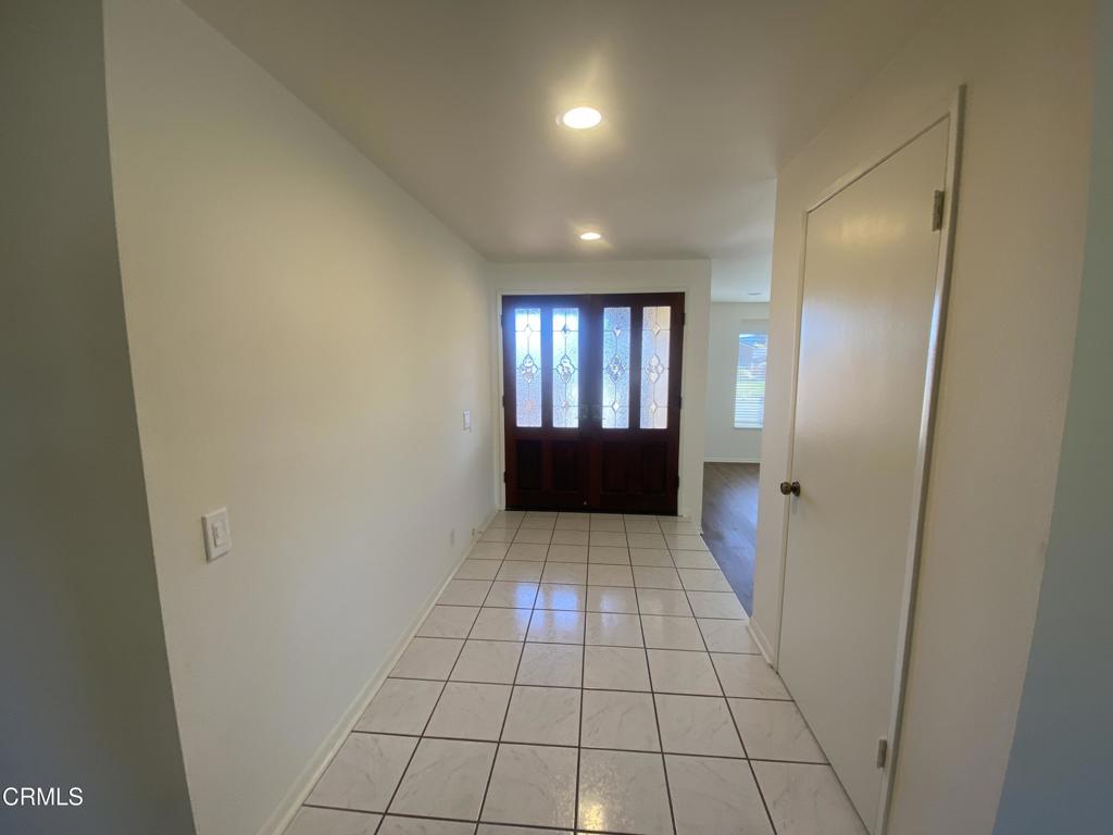 MLS #V1-33713 image #6