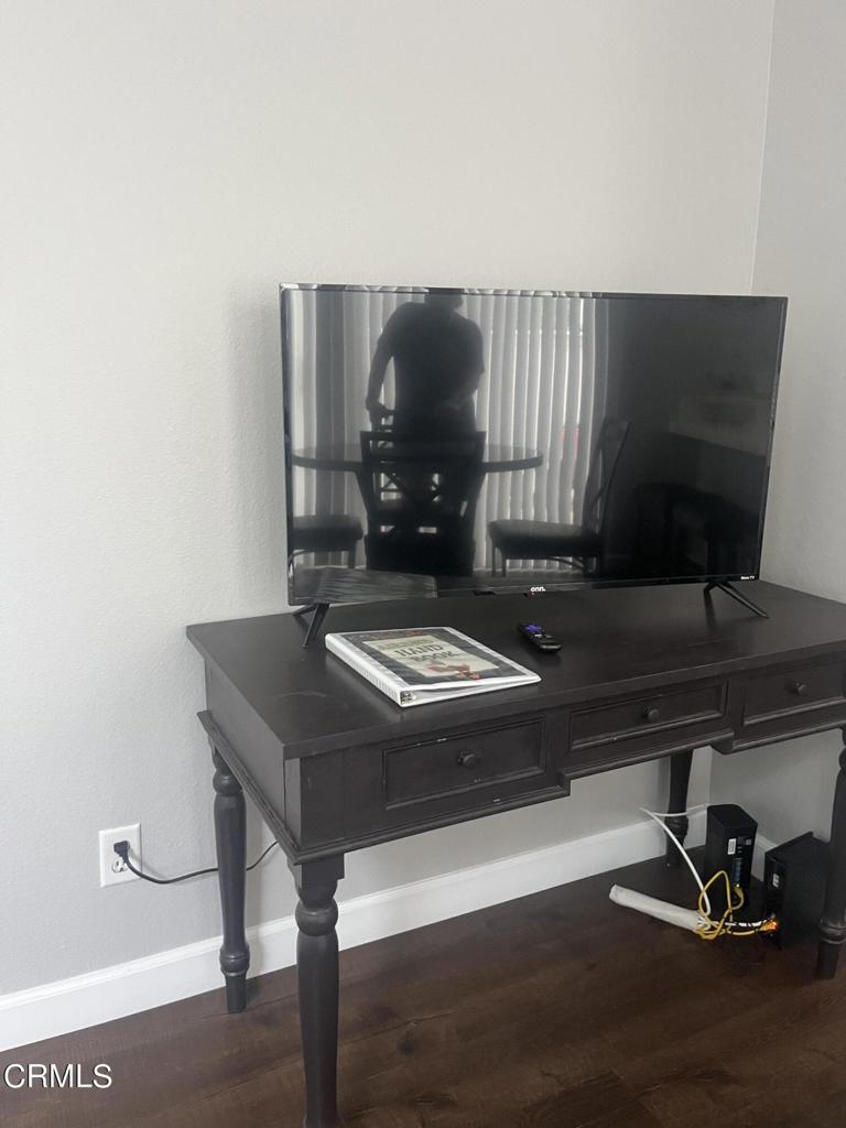 MLS #V1-33714 image #12