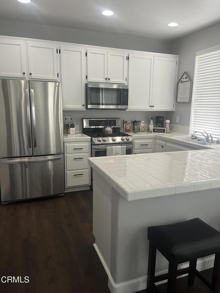 MLS #V1-33714 image #9