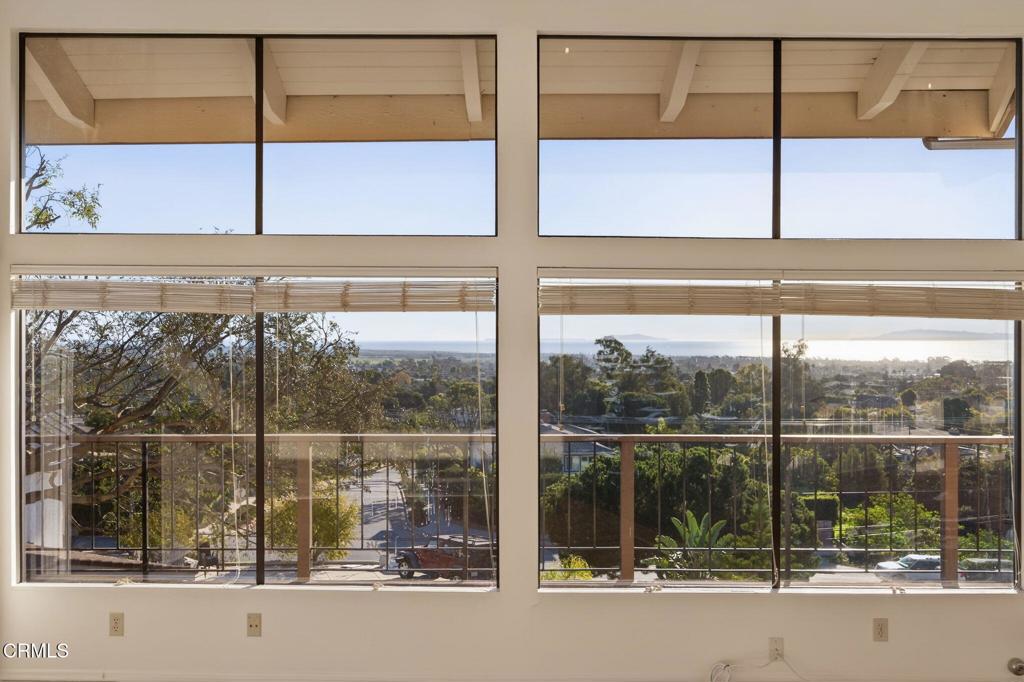 MLS #V1-33716 image #15