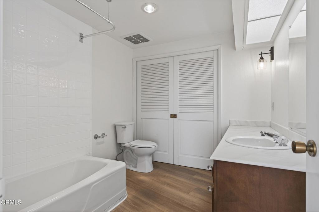 MLS #V1-33716 image #37