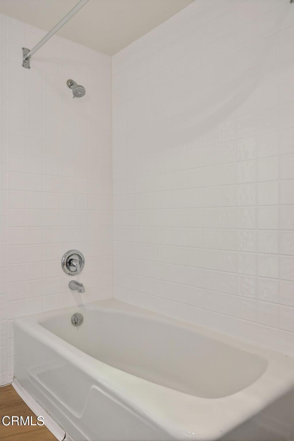 MLS #V1-33716 image #38