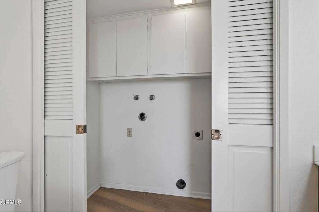 MLS #V1-33716 image #39