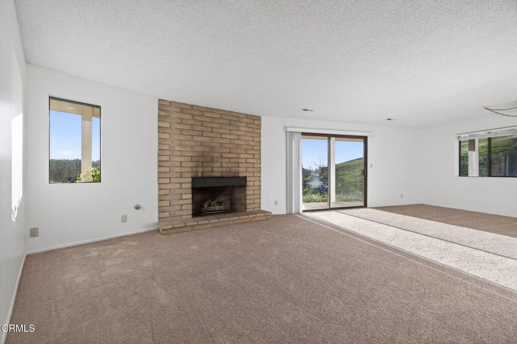 MLS #V1-33716 image #46