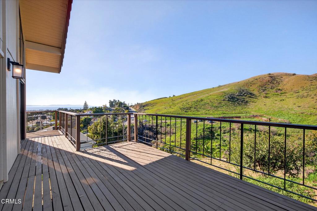 MLS #V1-33716 image #69