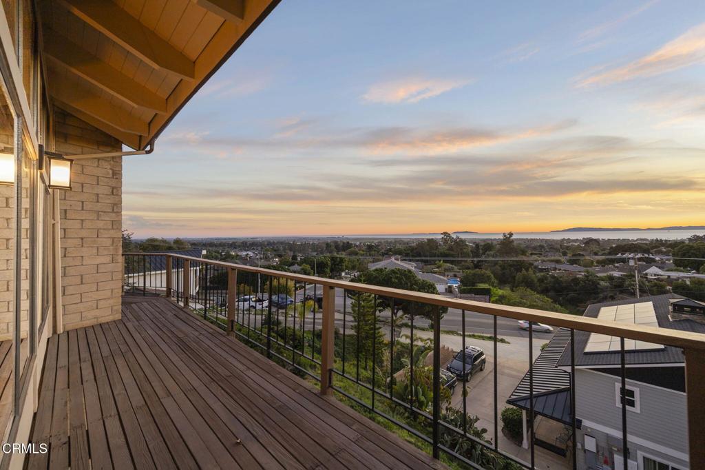 MLS #V1-33716 image #8