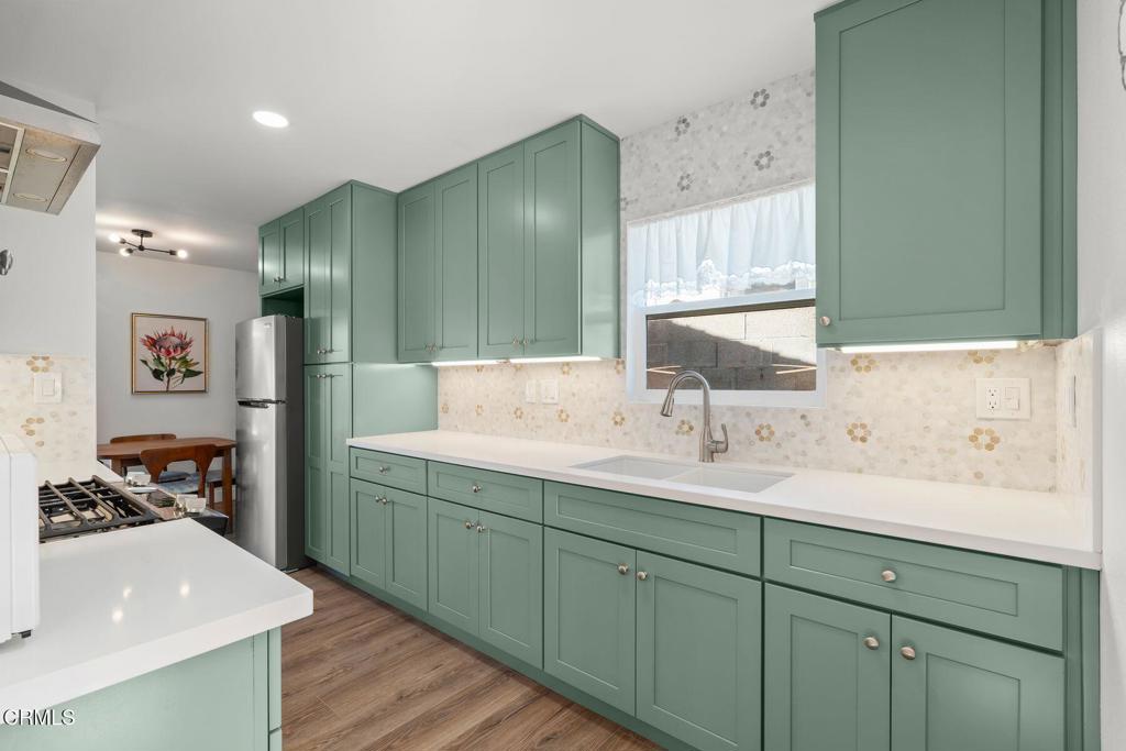 MLS #V1-33720 image #2