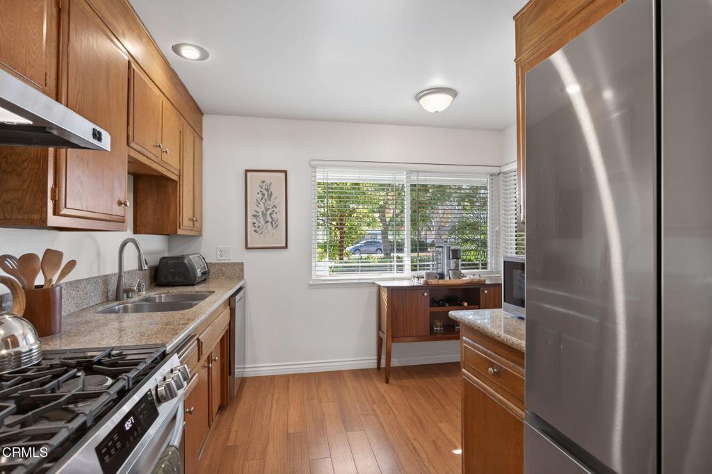 MLS #V1-33722 image #12