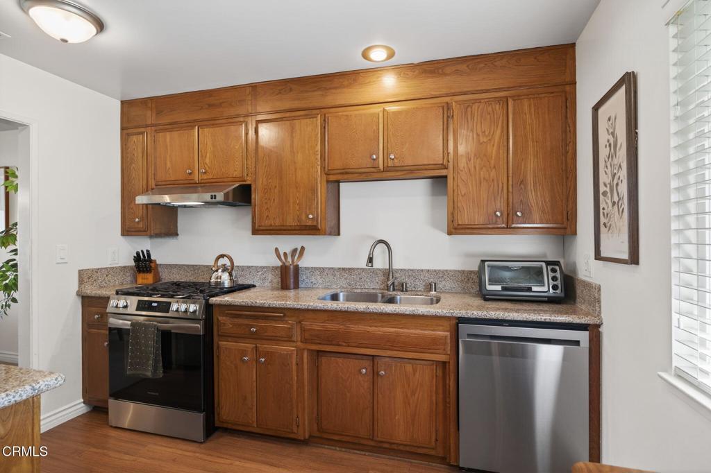 MLS #V1-33722 image #14