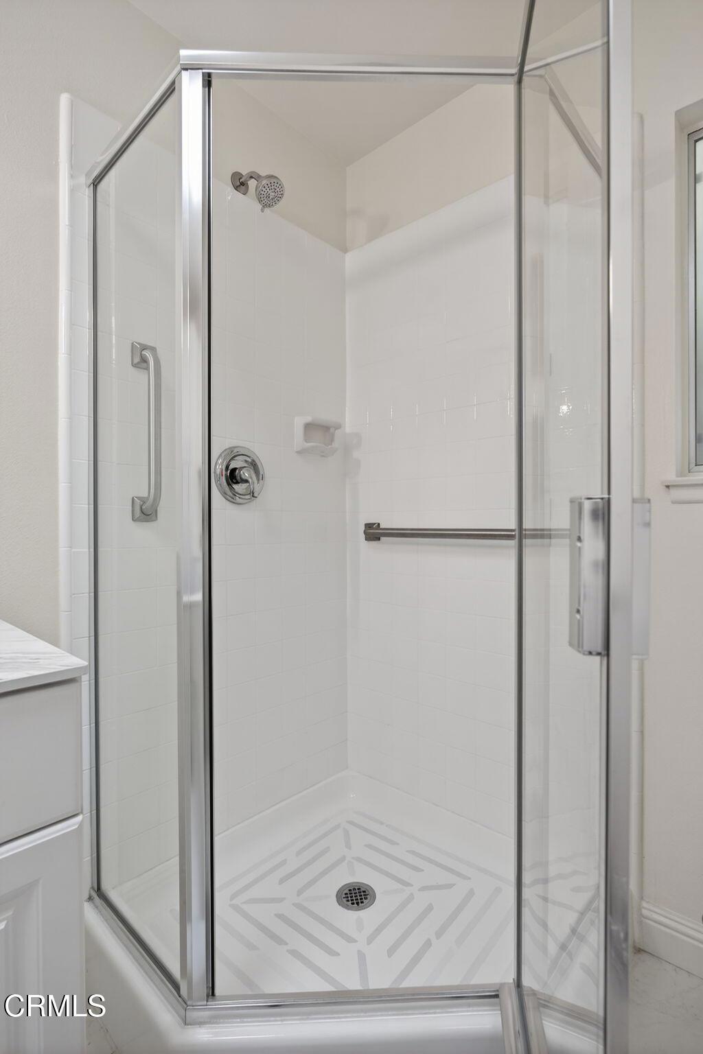 MLS #V1-33722 image #35