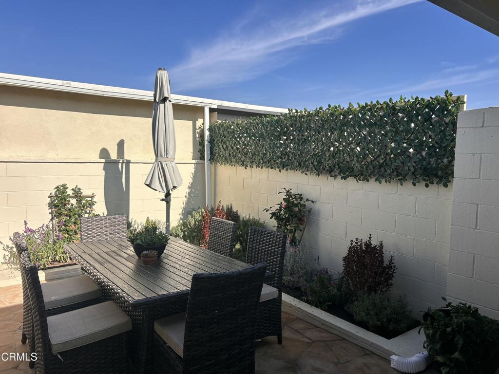 MLS #V1-33722 image #42