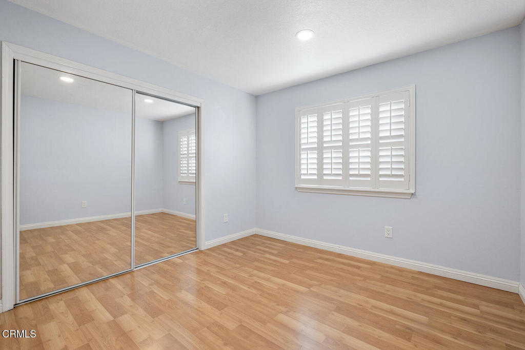 MLS #V1-33726 image #25