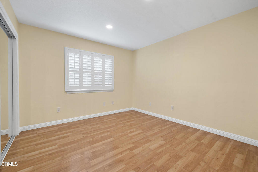 MLS #V1-33726 image #26