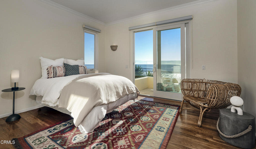 MLS #V1-33727 image #18