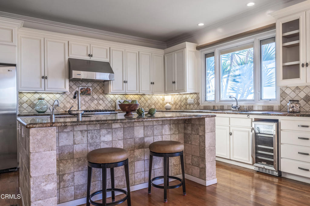 MLS #V1-33727 image #6