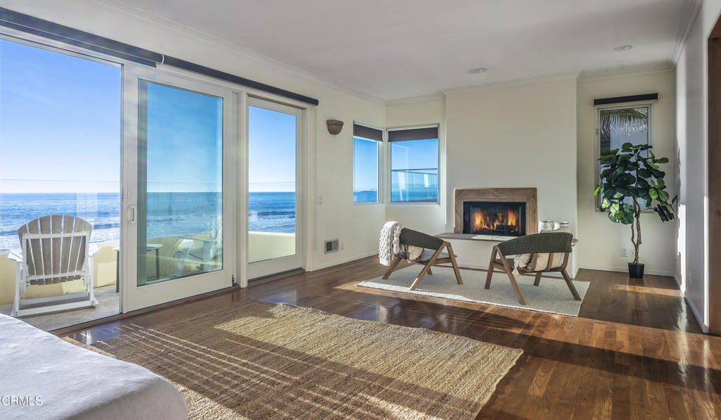 MLS #V1-33727 image #9