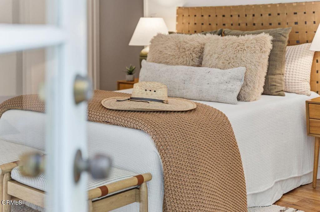 MLS #V1-33729 image #17