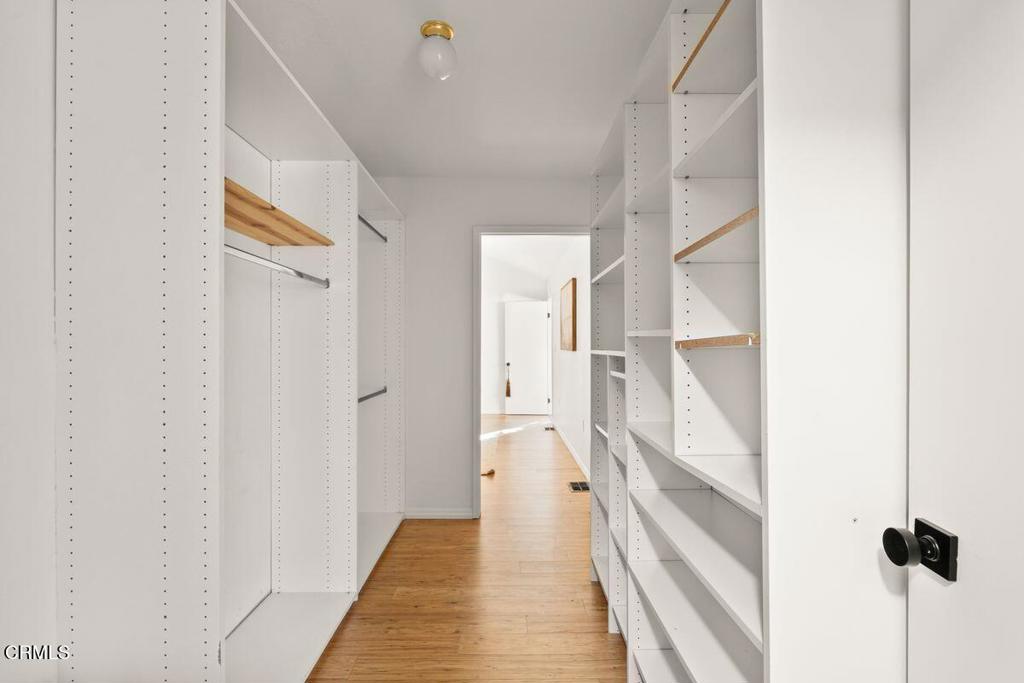 MLS #V1-33729 image #19