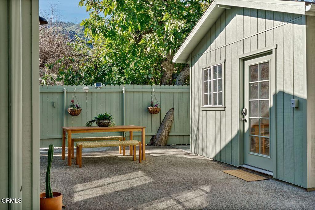 MLS #V1-33729 image #25