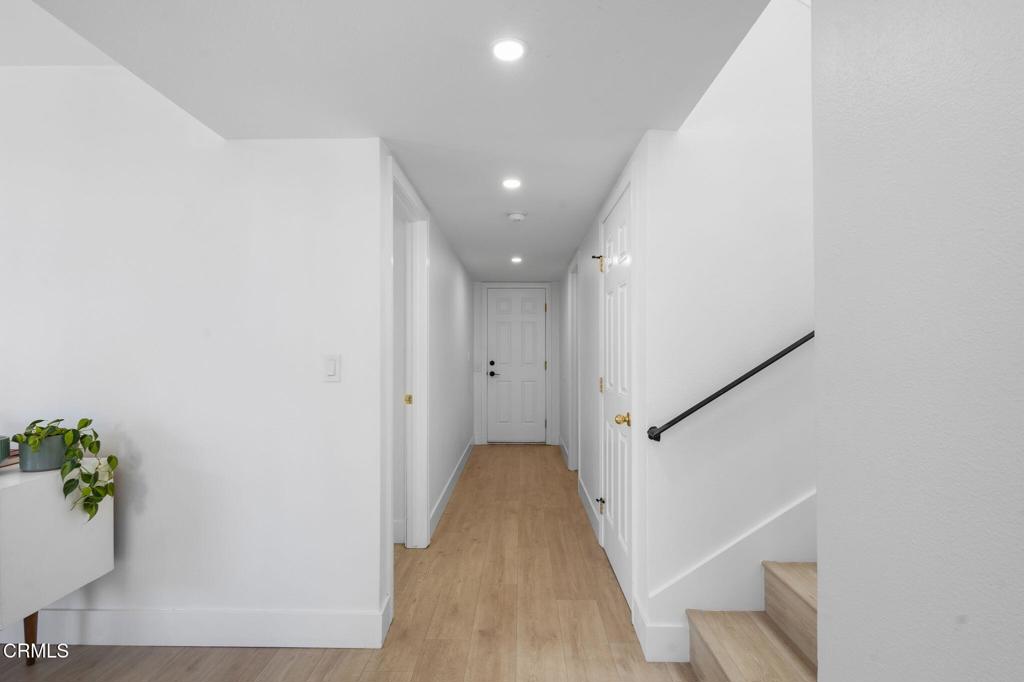 MLS #V1-33730 image #16