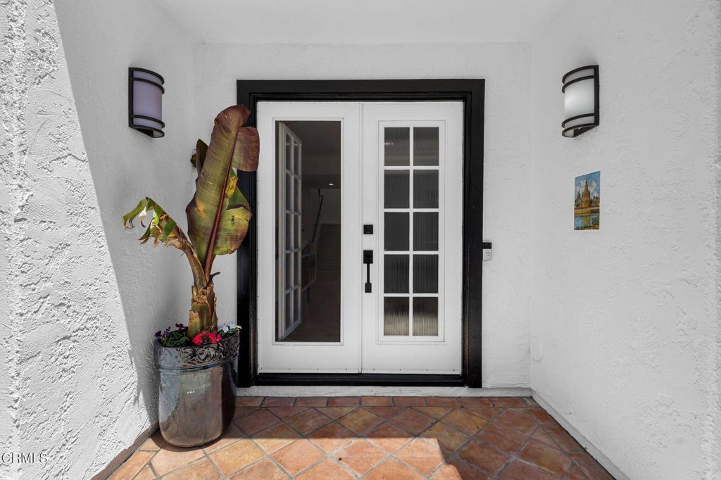 MLS #V1-33730 image #38