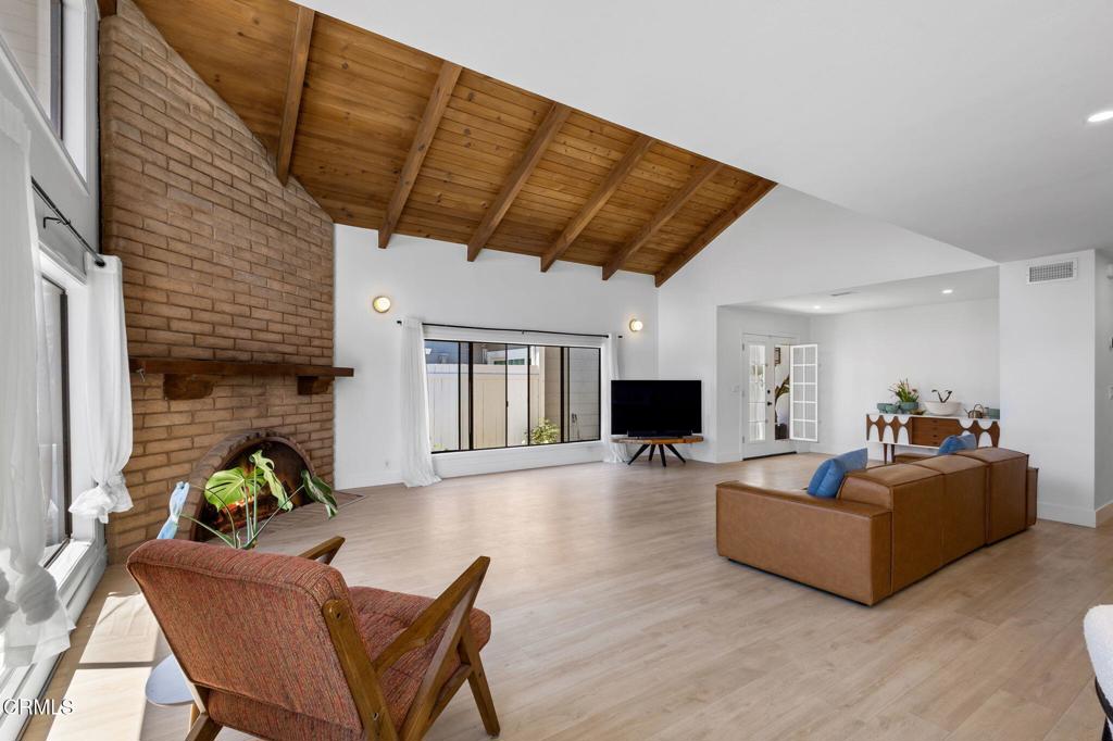 MLS #V1-33730 image #8