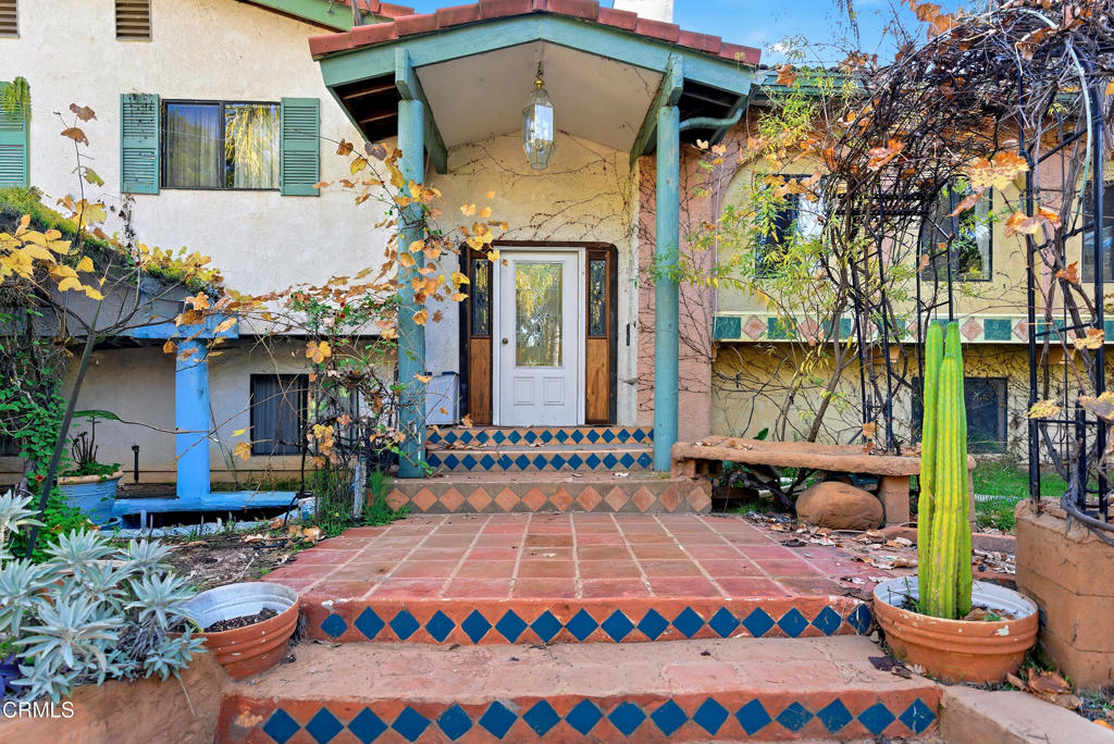 MLS #V1-33736 image #3