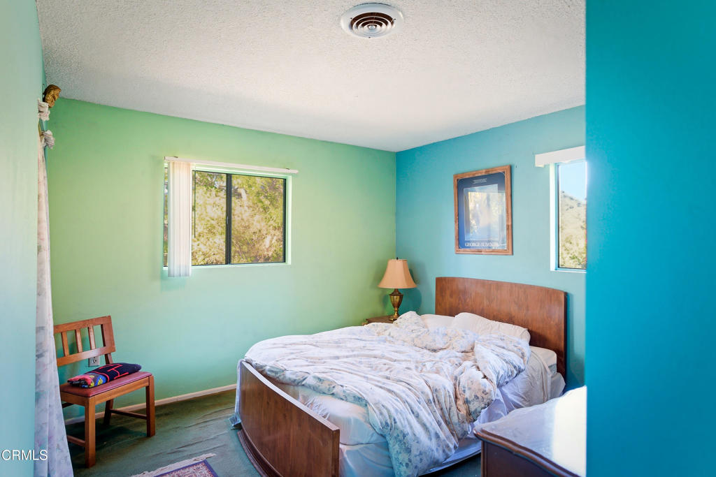 MLS #V1-33736 image #33