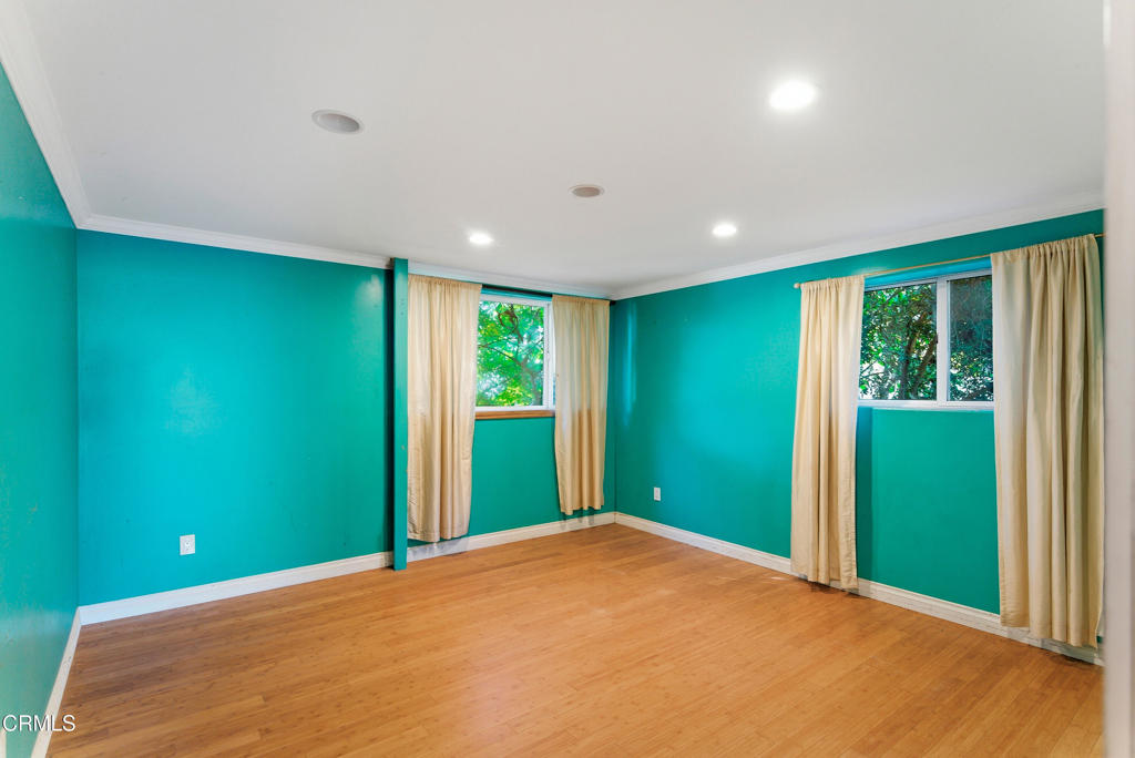 MLS #V1-33736 image #53