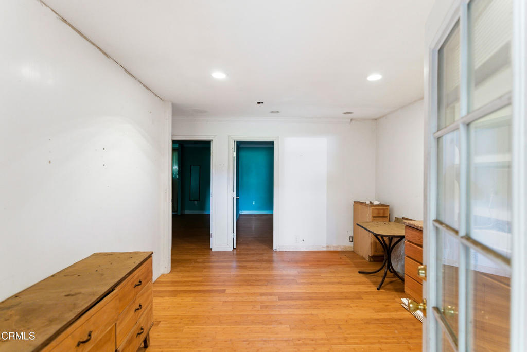 MLS #V1-33736 image #57