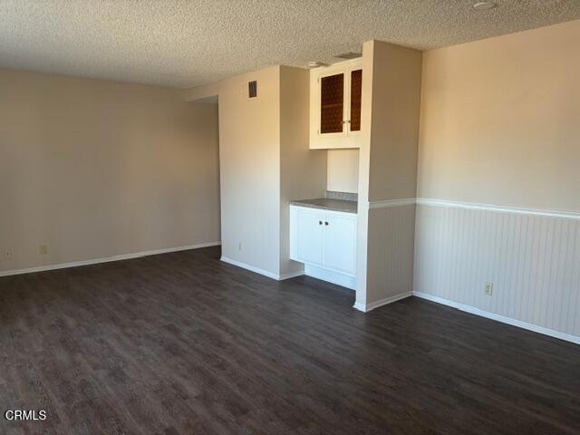 MLS #V1-33738 image #8