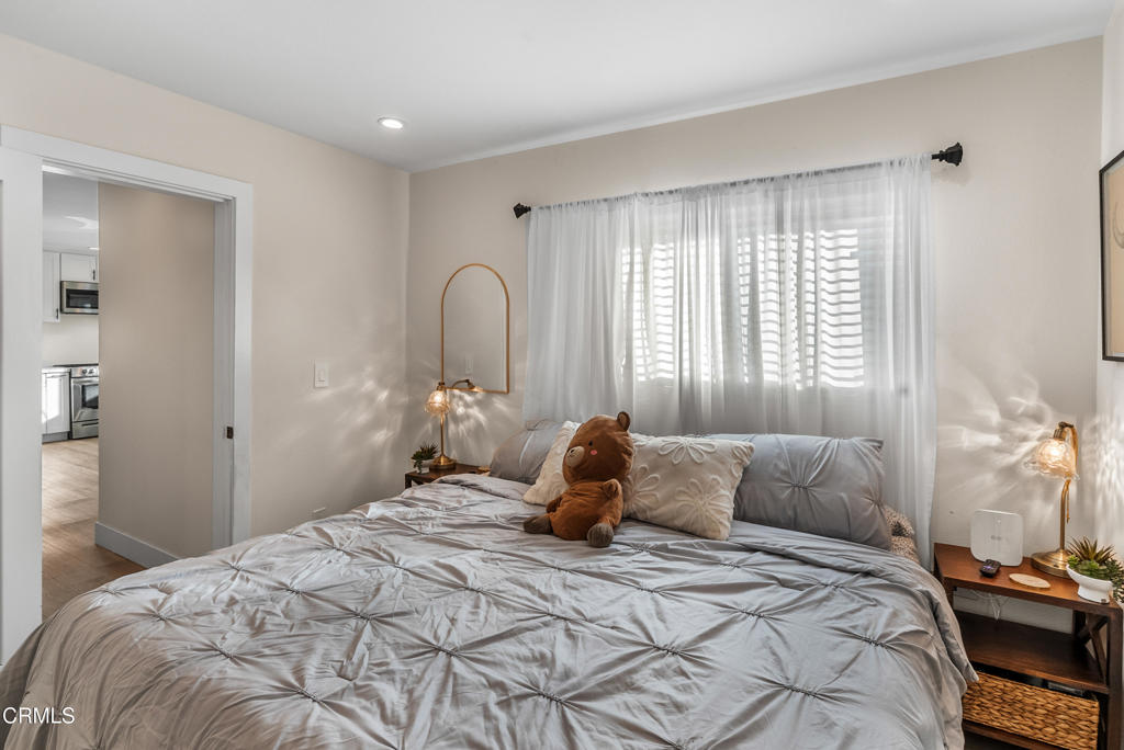 MLS #V1-33741 image #8